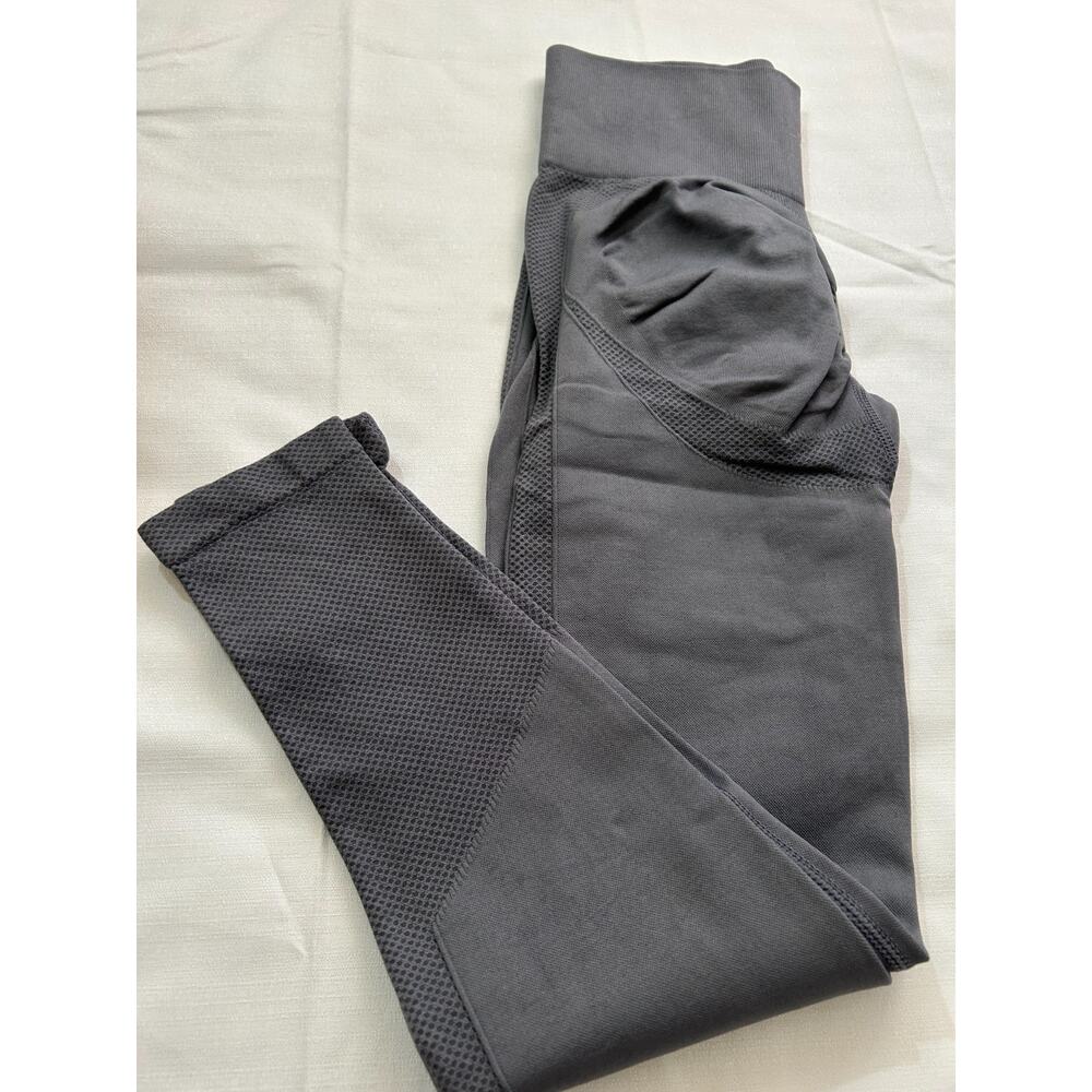 Halara NWT Women's Gray High Waisted Seamless Butt Cinched Leggings Size Large